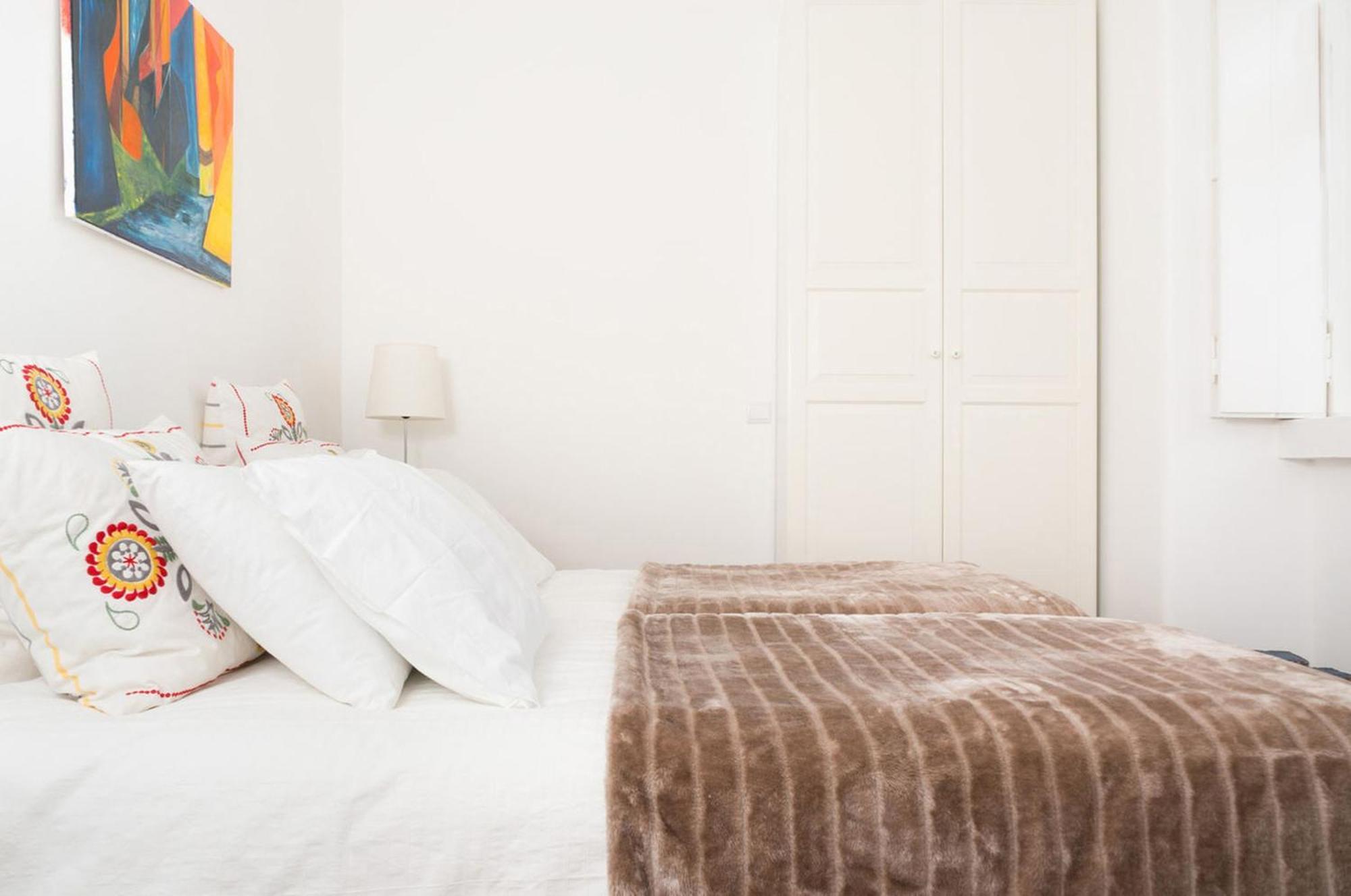 Stylish Lisbon Apartment In Alfama Dış mekan fotoğraf